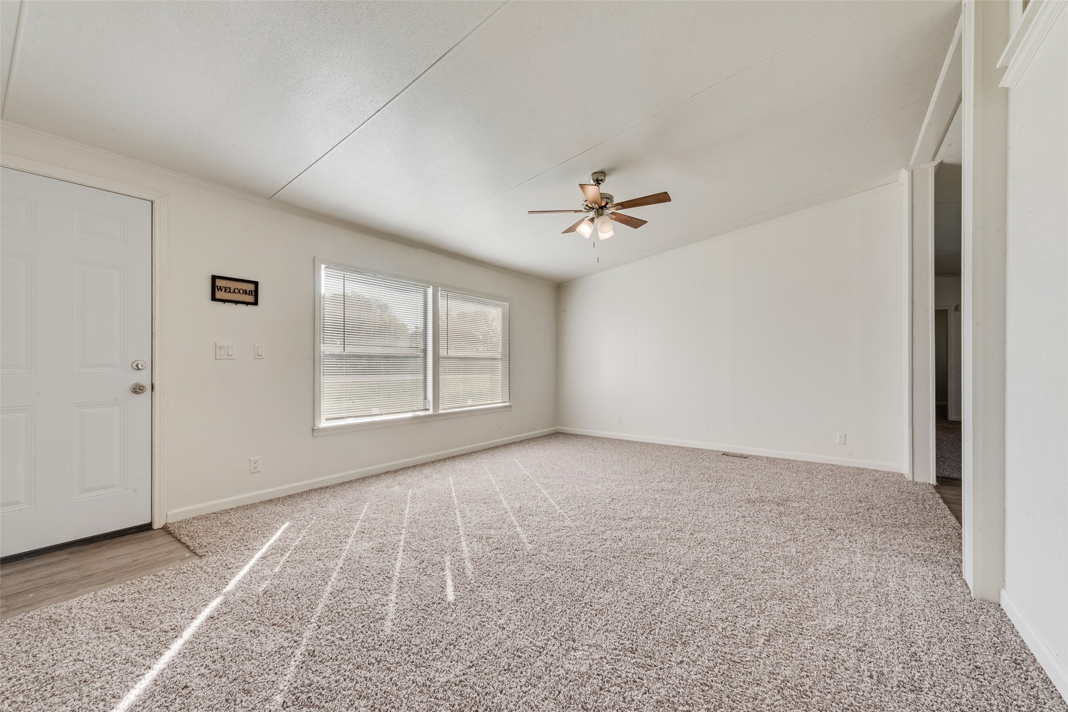 817 Kaufman Street Rosser TX 75157