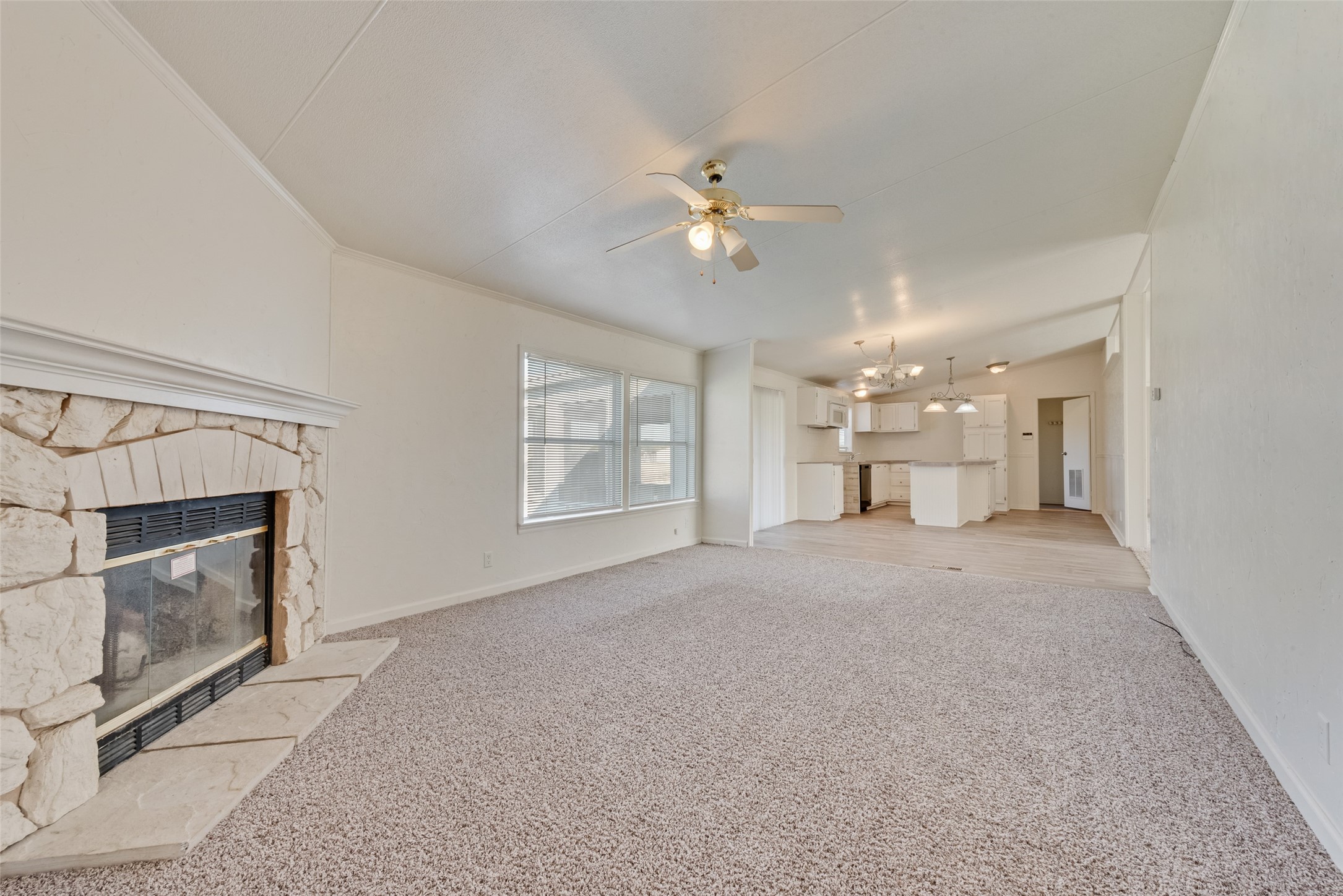 817 Kaufman Street Rosser TX 75157