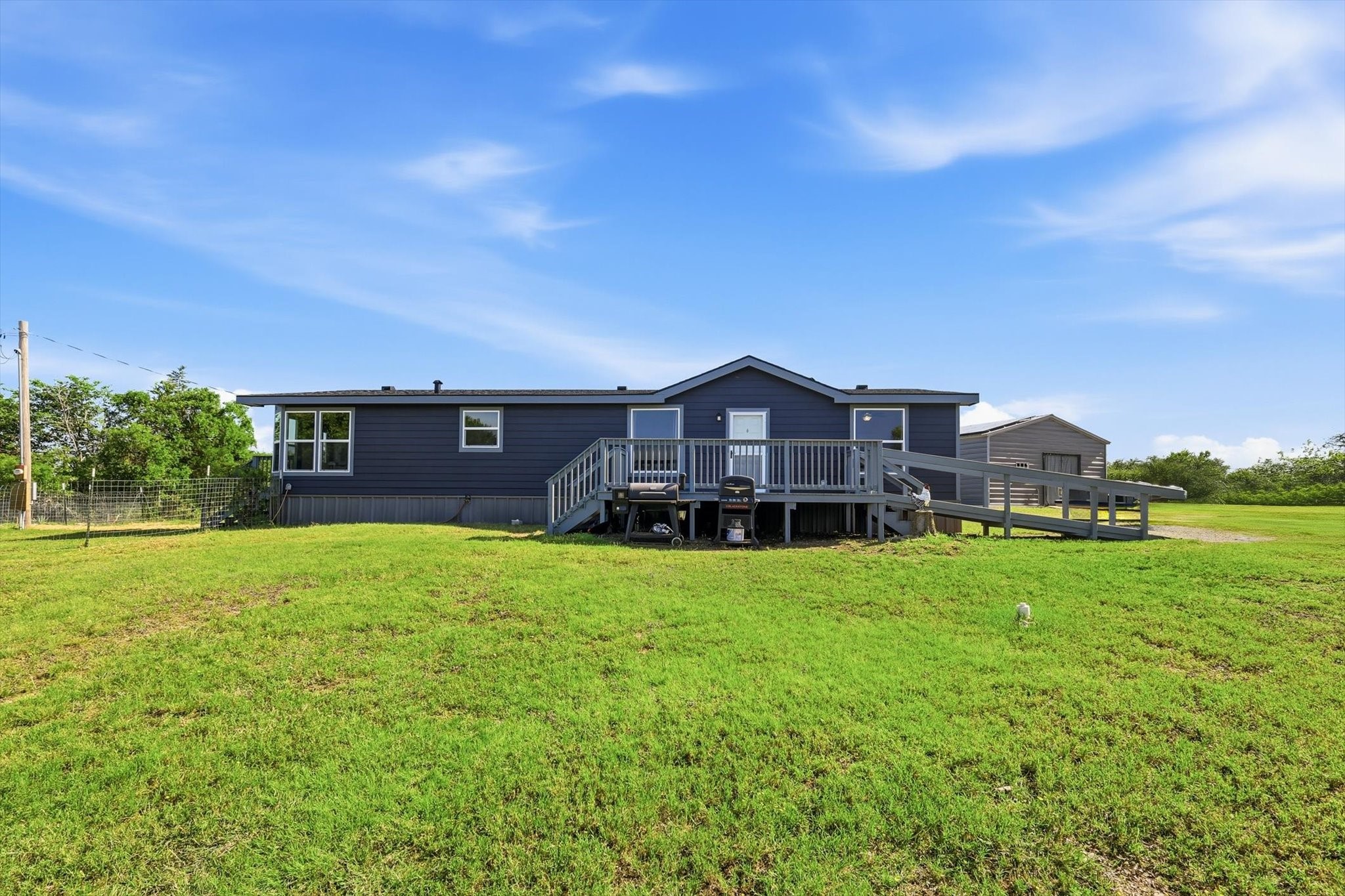 336 Cowboys Lane Springtown TX 76082