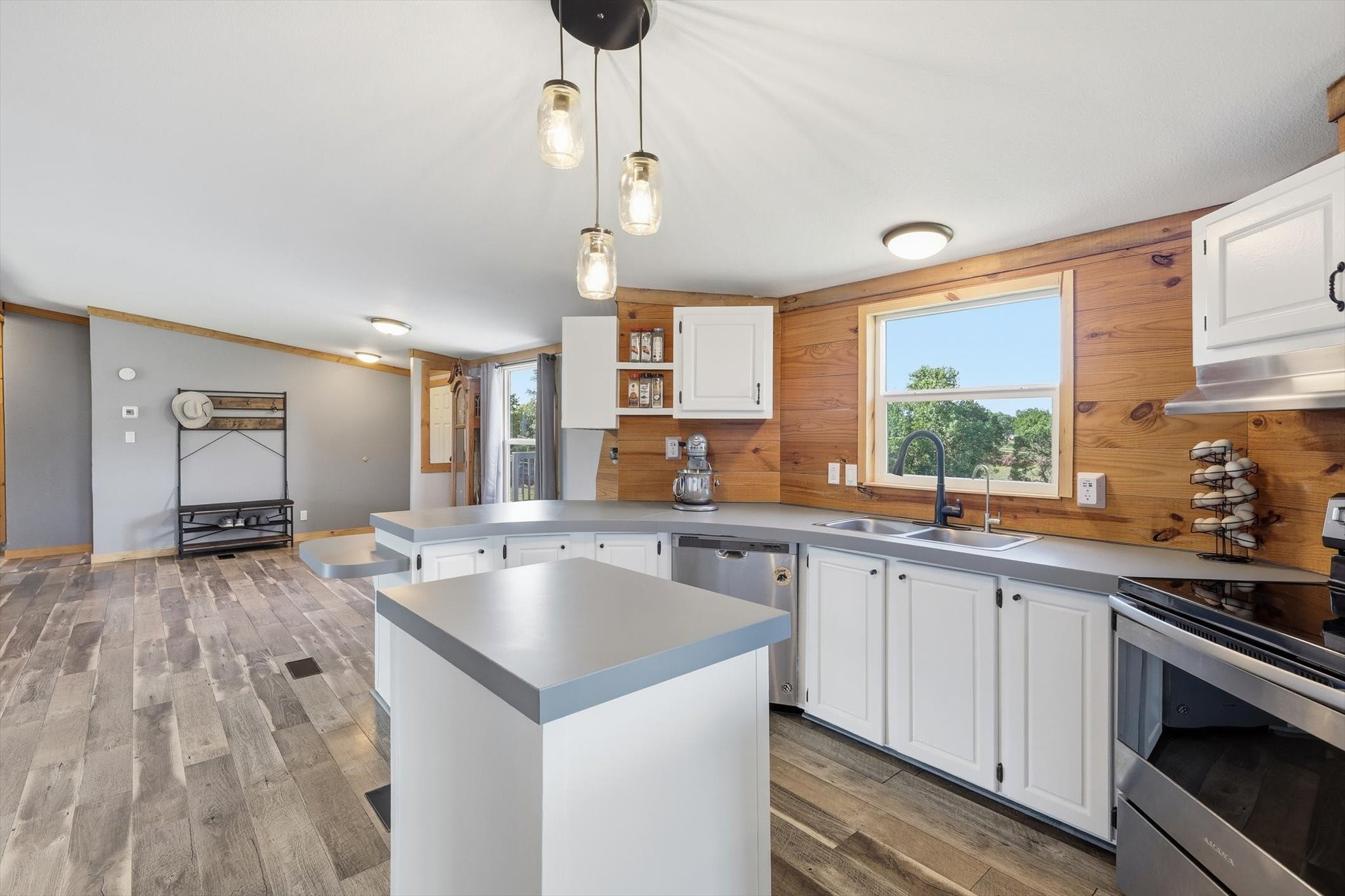 336 Cowboys Lane Springtown TX 76082