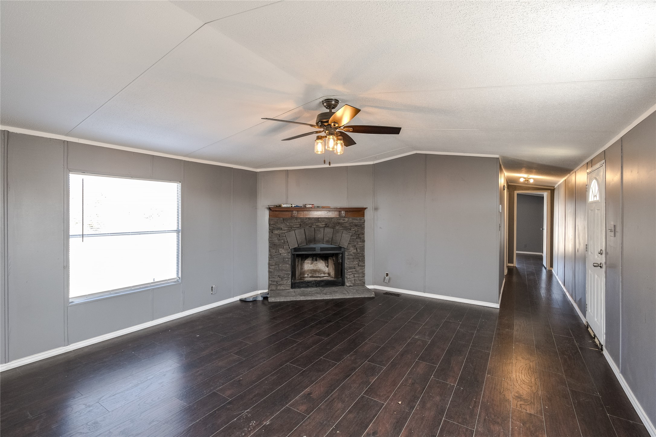 9959 Fm 2071 Valley View TX 76272