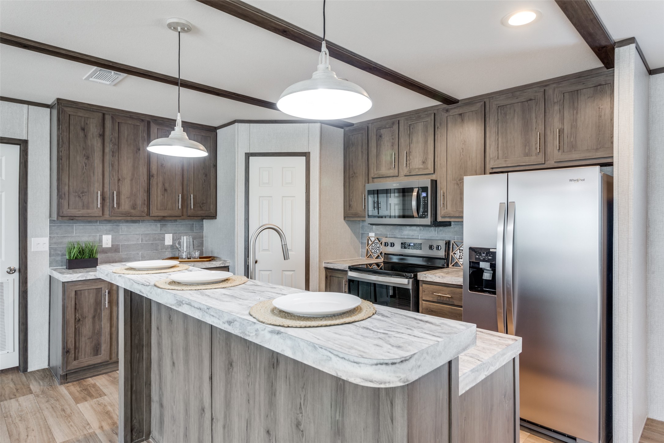 175 Cedar Drive Azle TX 76020