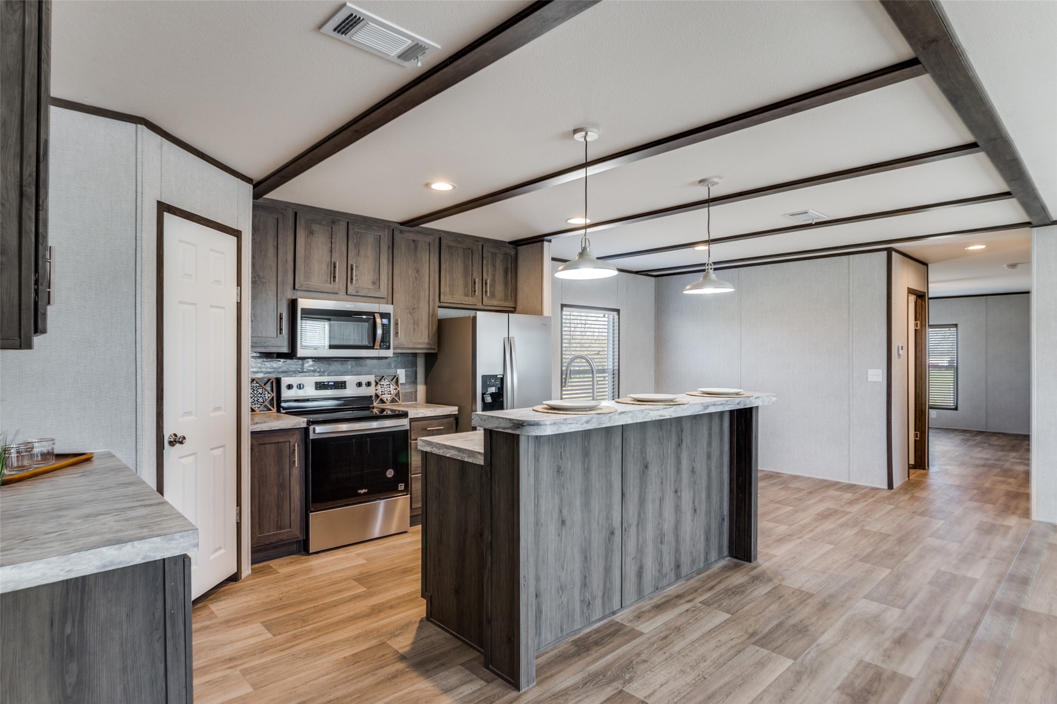 175 Cedar Drive Azle TX 76020
