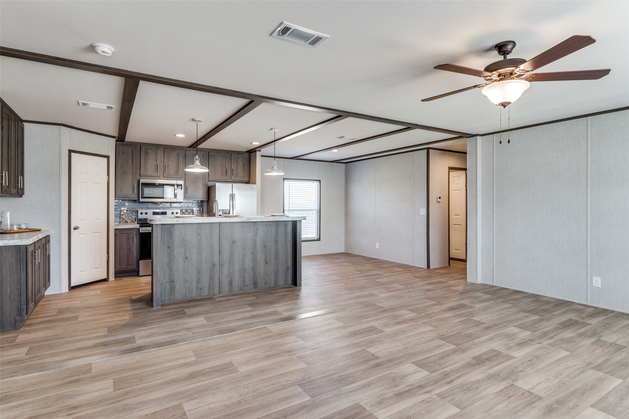 175 Cedar Drive Azle TX 76020