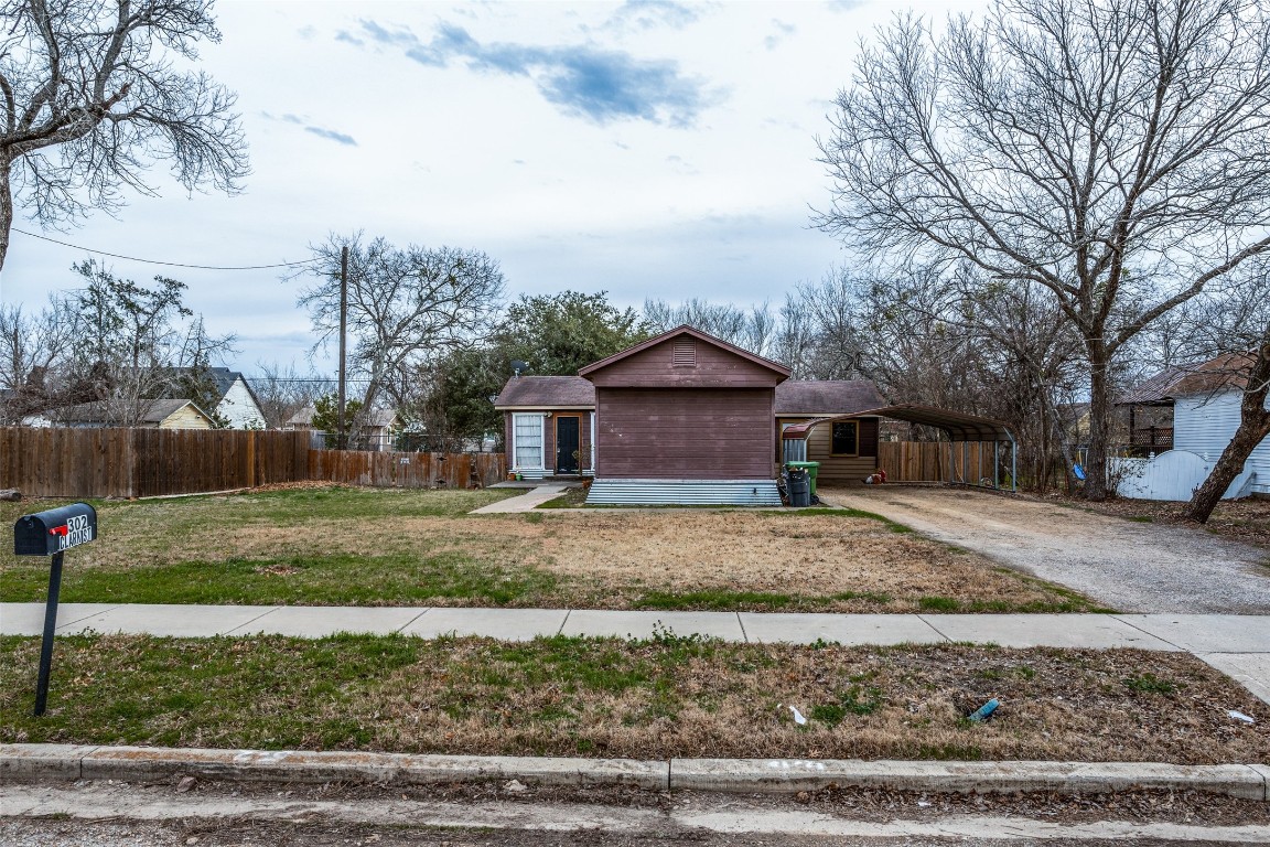 302 Clark Street Italy TX 76651