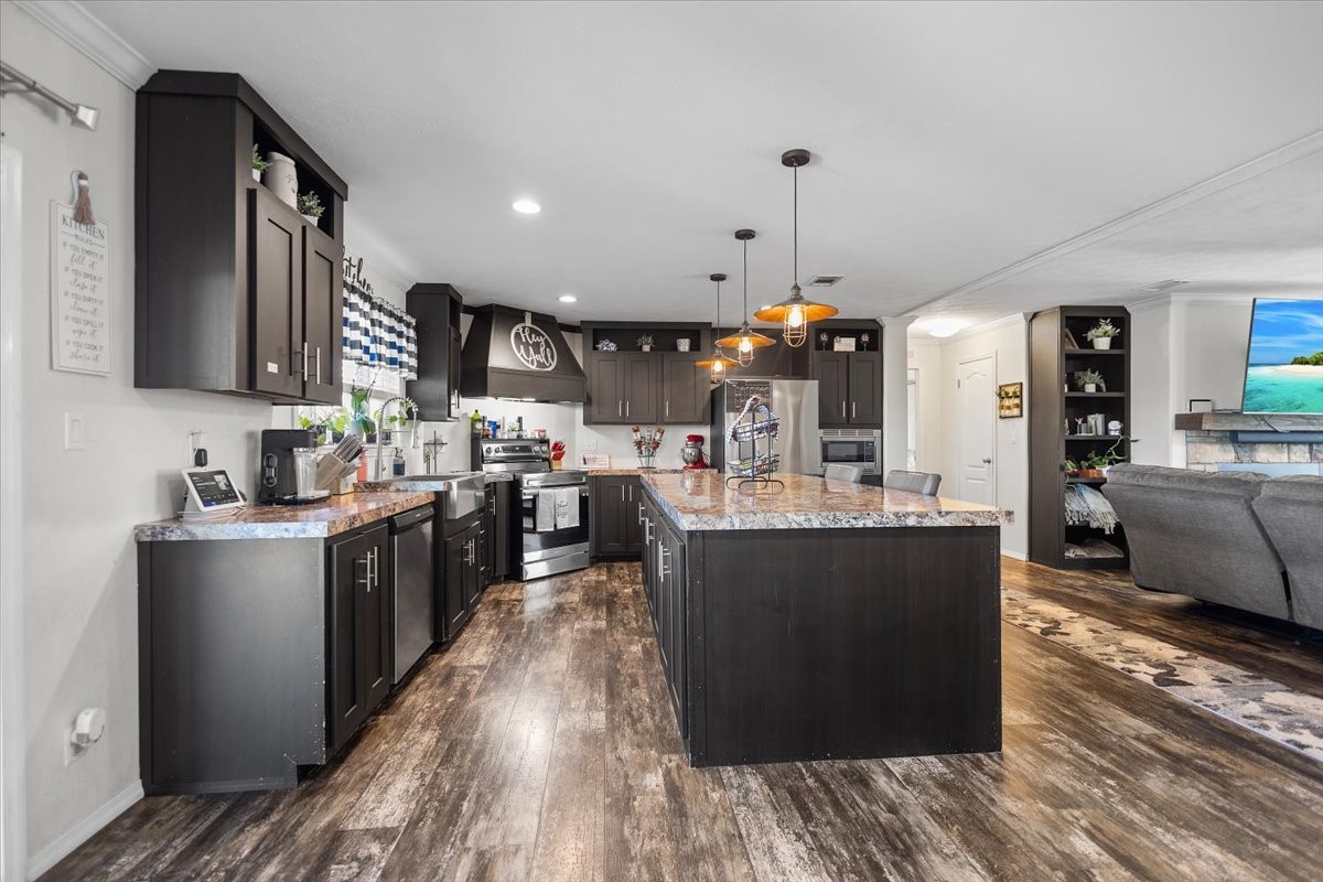 15877 Hiram Wills Point TX 75169