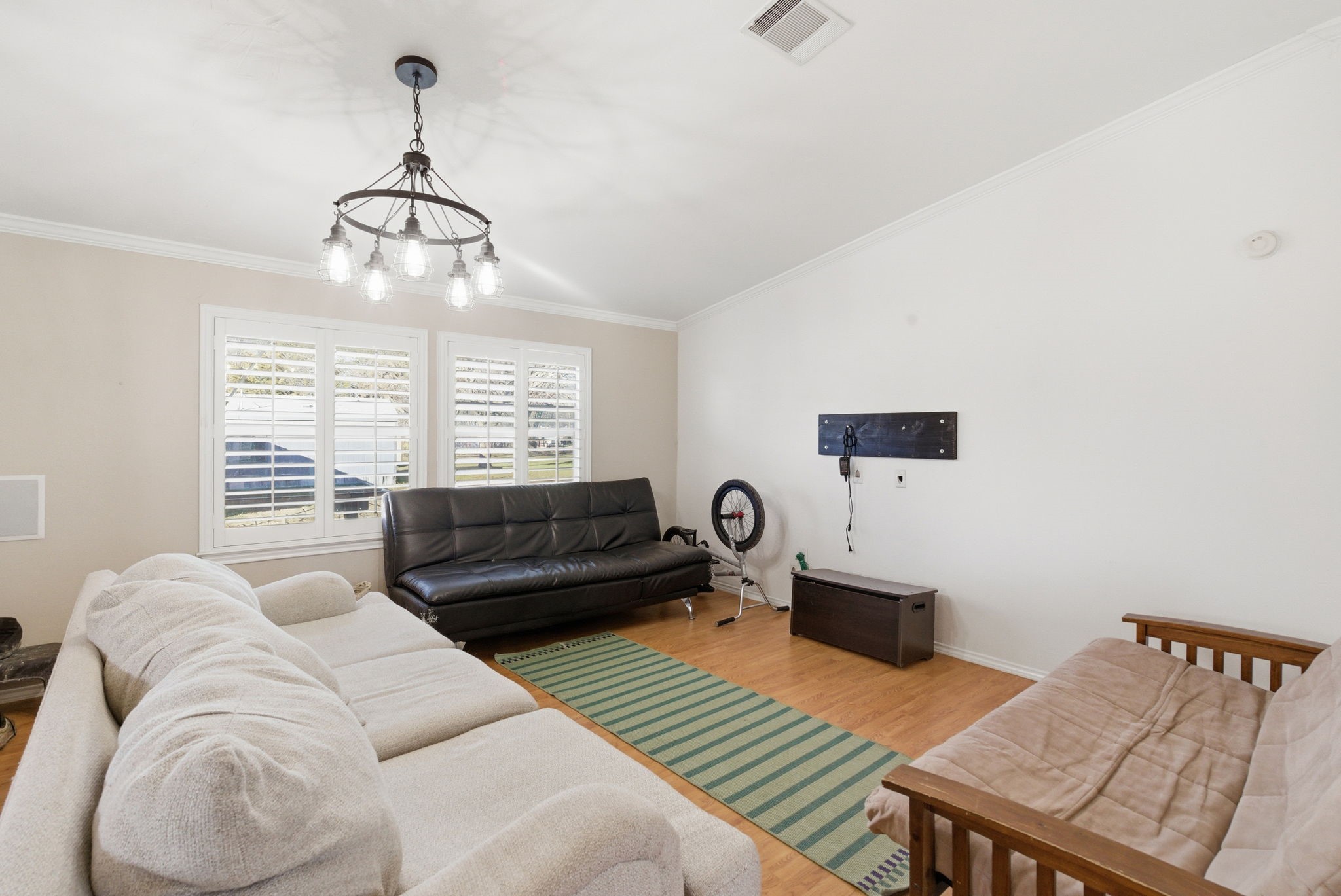 2013 Spring Valley Drive Azle TX 76020