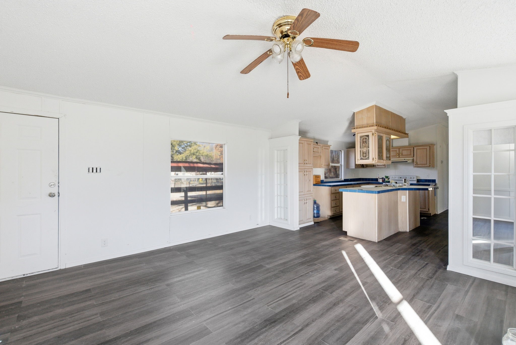 2013 Spring Valley Drive Azle TX 76020