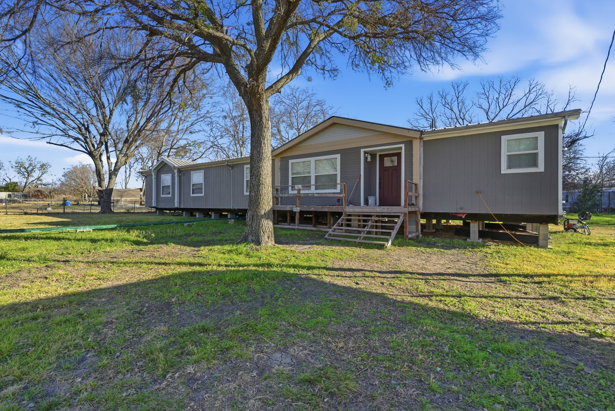 2013 Spring Valley Drive Azle TX 76020