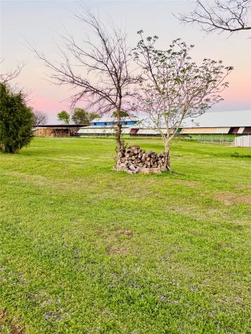 1524 Vz County Road 2128 Wills Point TX 75169