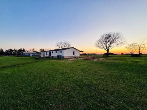 1524 Vz County Road 2128 Wills Point TX 75169