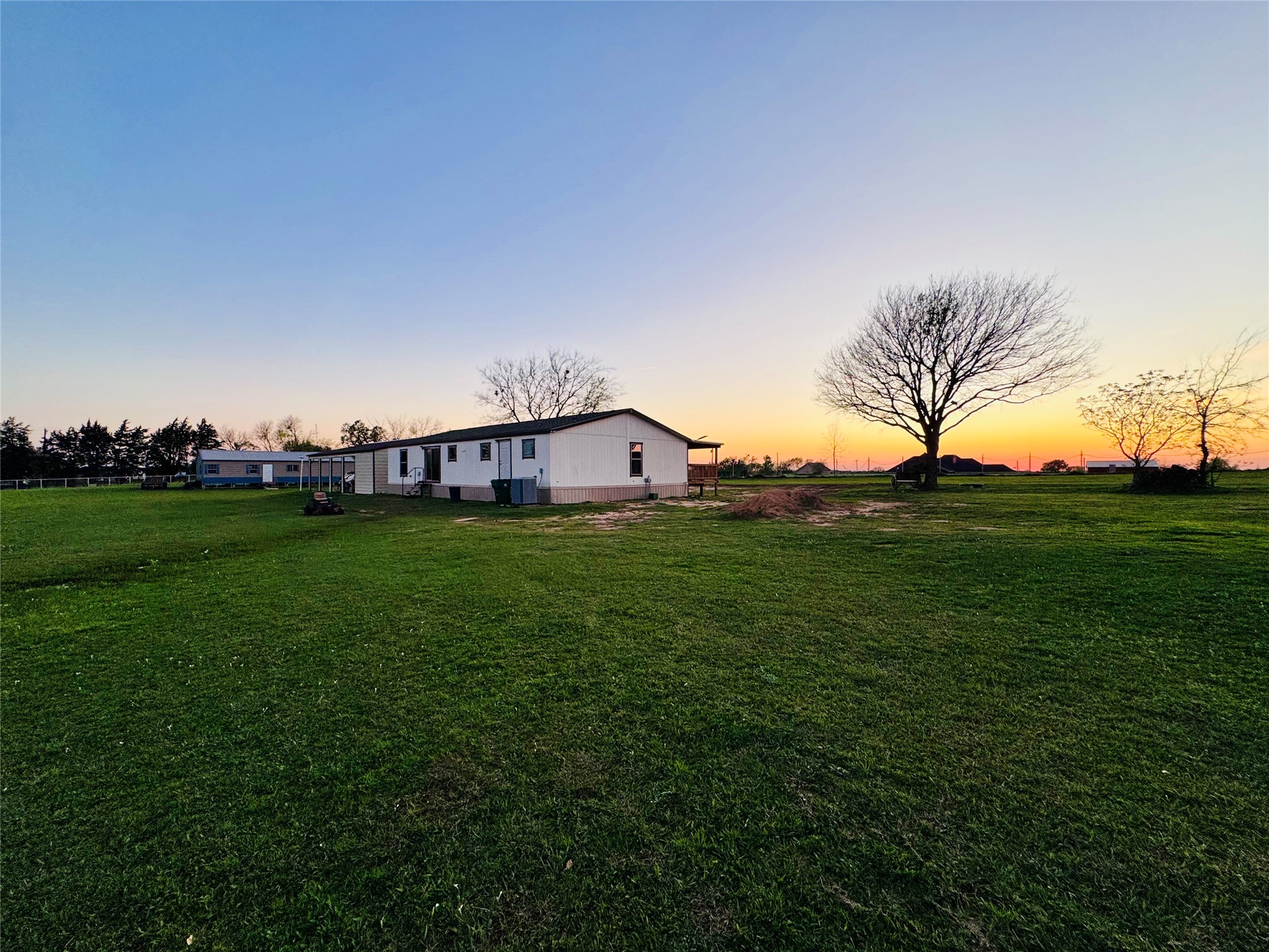 1524 Vz County Road 2128 Wills Point TX 75169