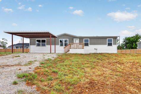 215 Overland Trail Bridgeport TX 76426