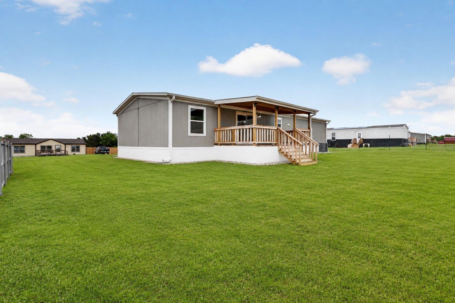 215 Overland Trail Bridgeport TX 76426