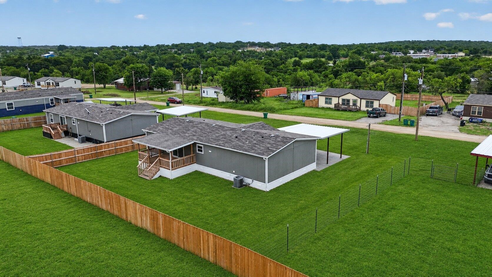 215 Overland Trail Bridgeport TX 76426