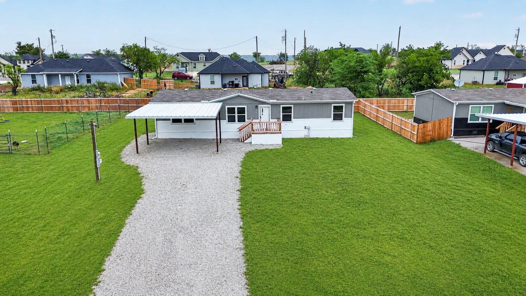 215 Overland Trail Bridgeport TX 76426