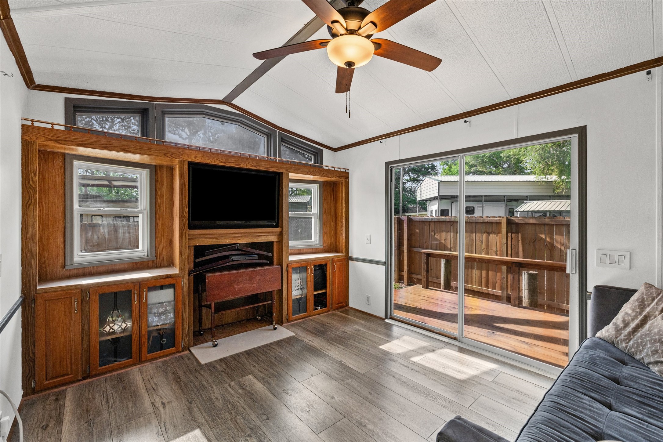 3841 Boquillas Circle Granbury TX 76048
