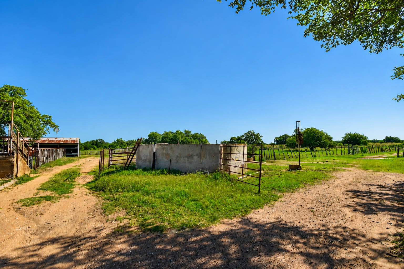 8228 Us Highway 377 Rochelle TX 76872