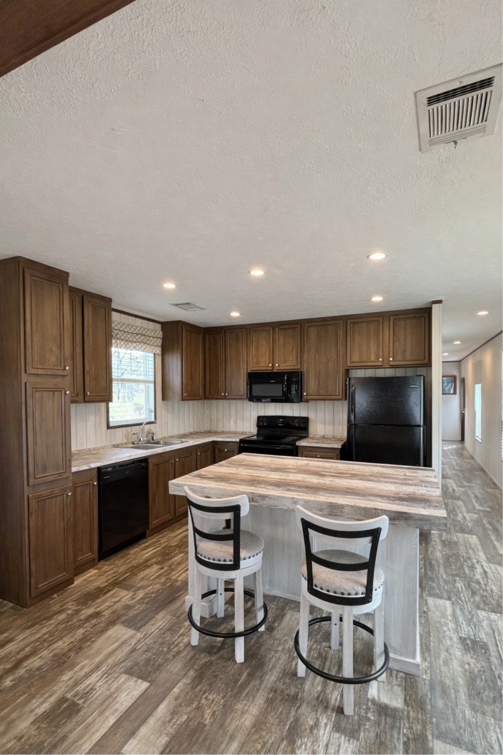 750 Waterfront Row Quitman TX 75783