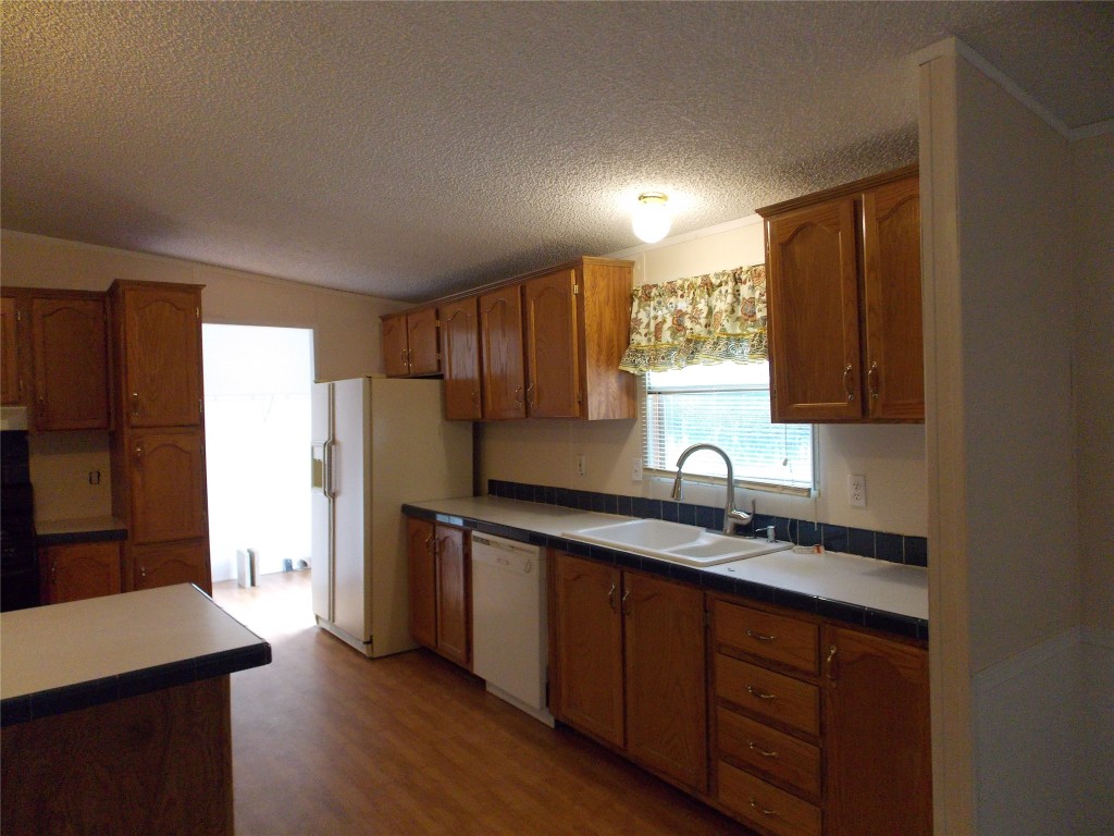 501 S New Hope Road Kennedale TX 76060