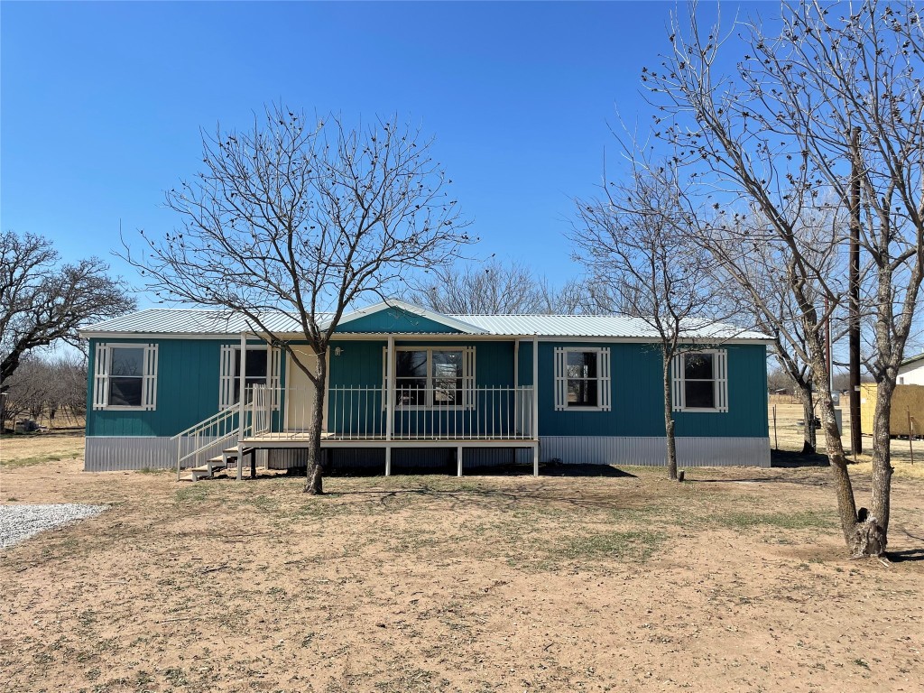 622 Avenue I Carbon TX 76435