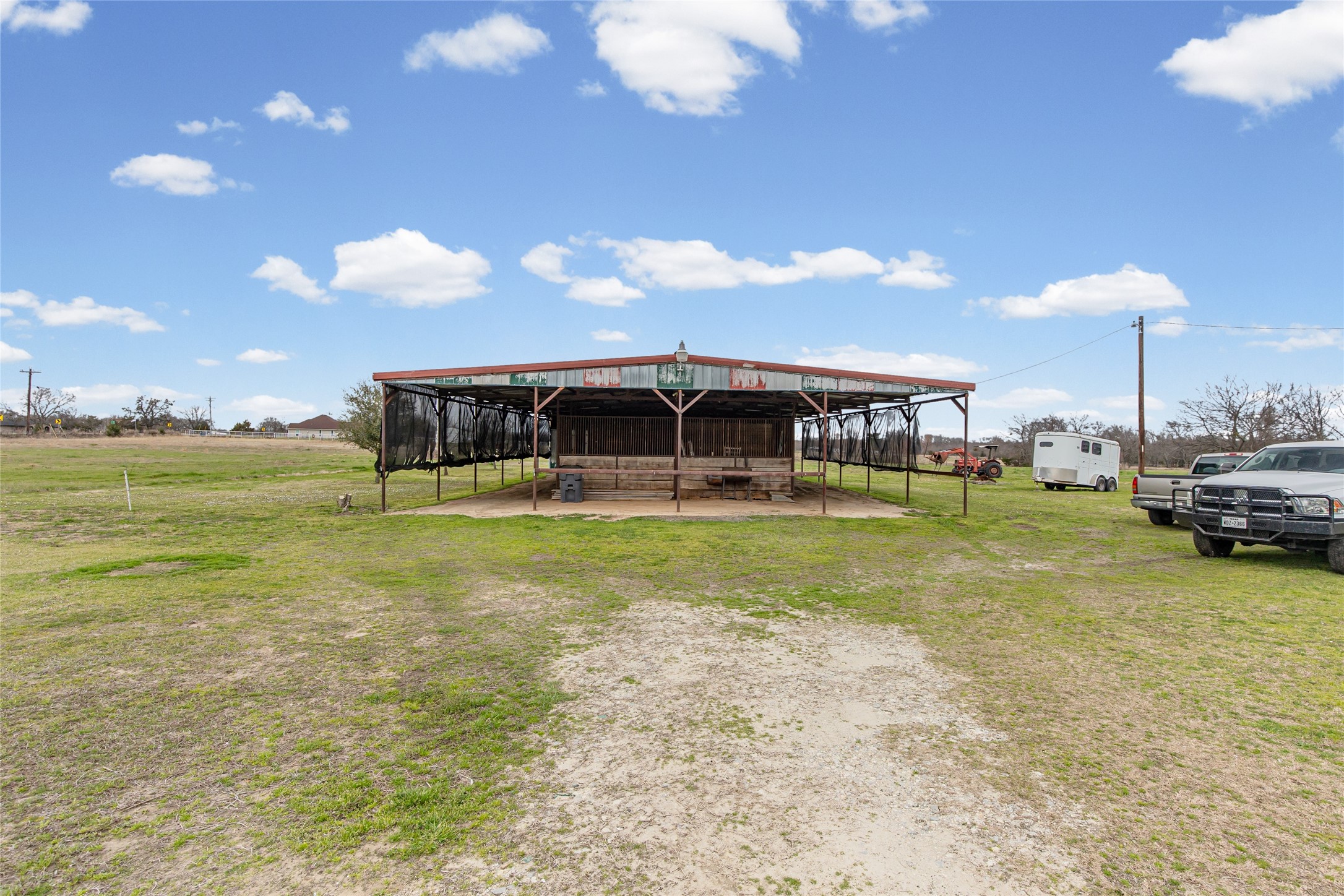 5156 County Road 3211 Lone Oak TX 75453