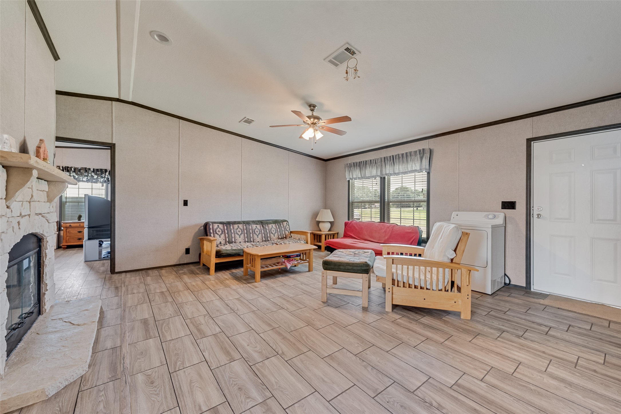 1820 Pelican E Pelican Bay TX 76020