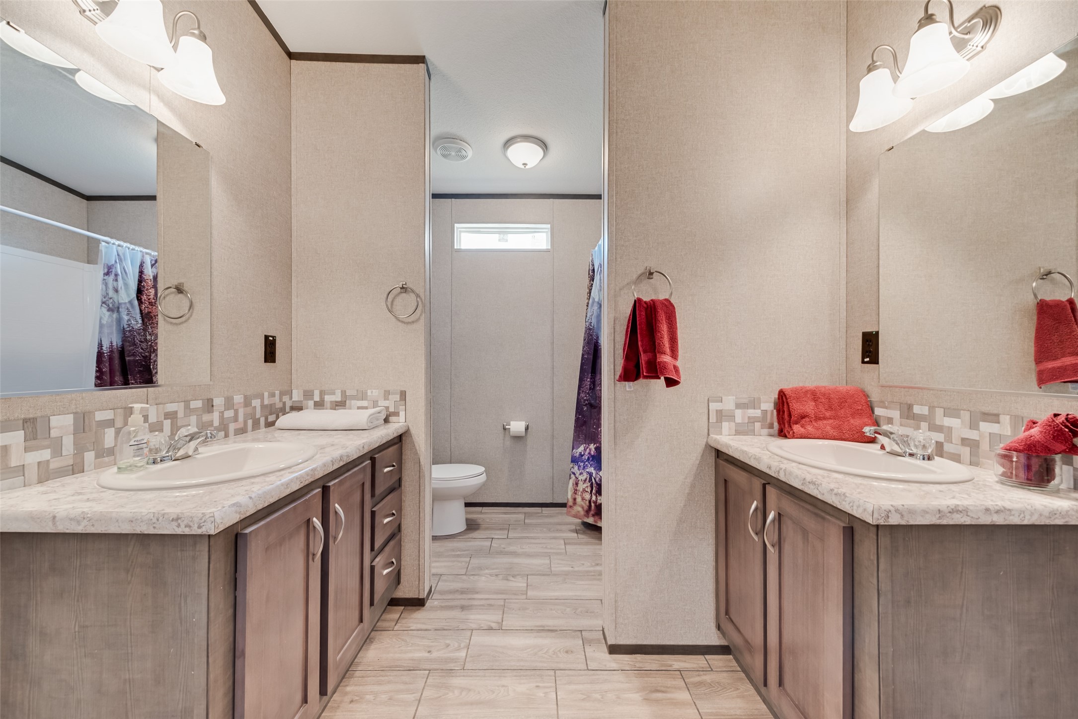 1820 Pelican E Pelican Bay TX 76020