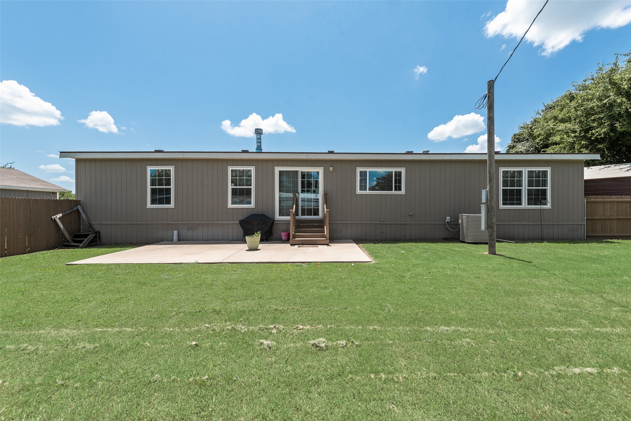 1820 Pelican E Pelican Bay TX 76020