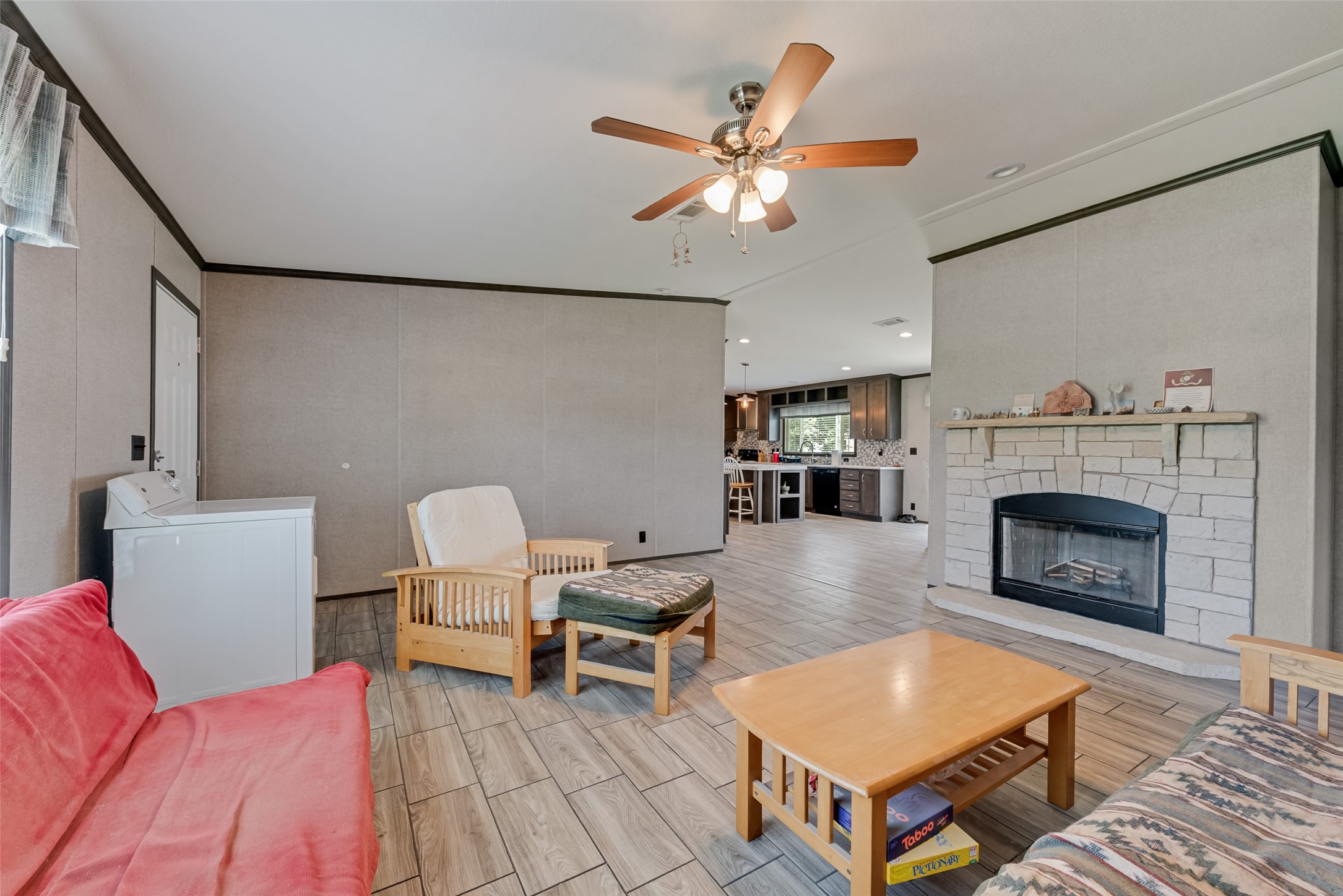 1820 Pelican E Pelican Bay TX 76020