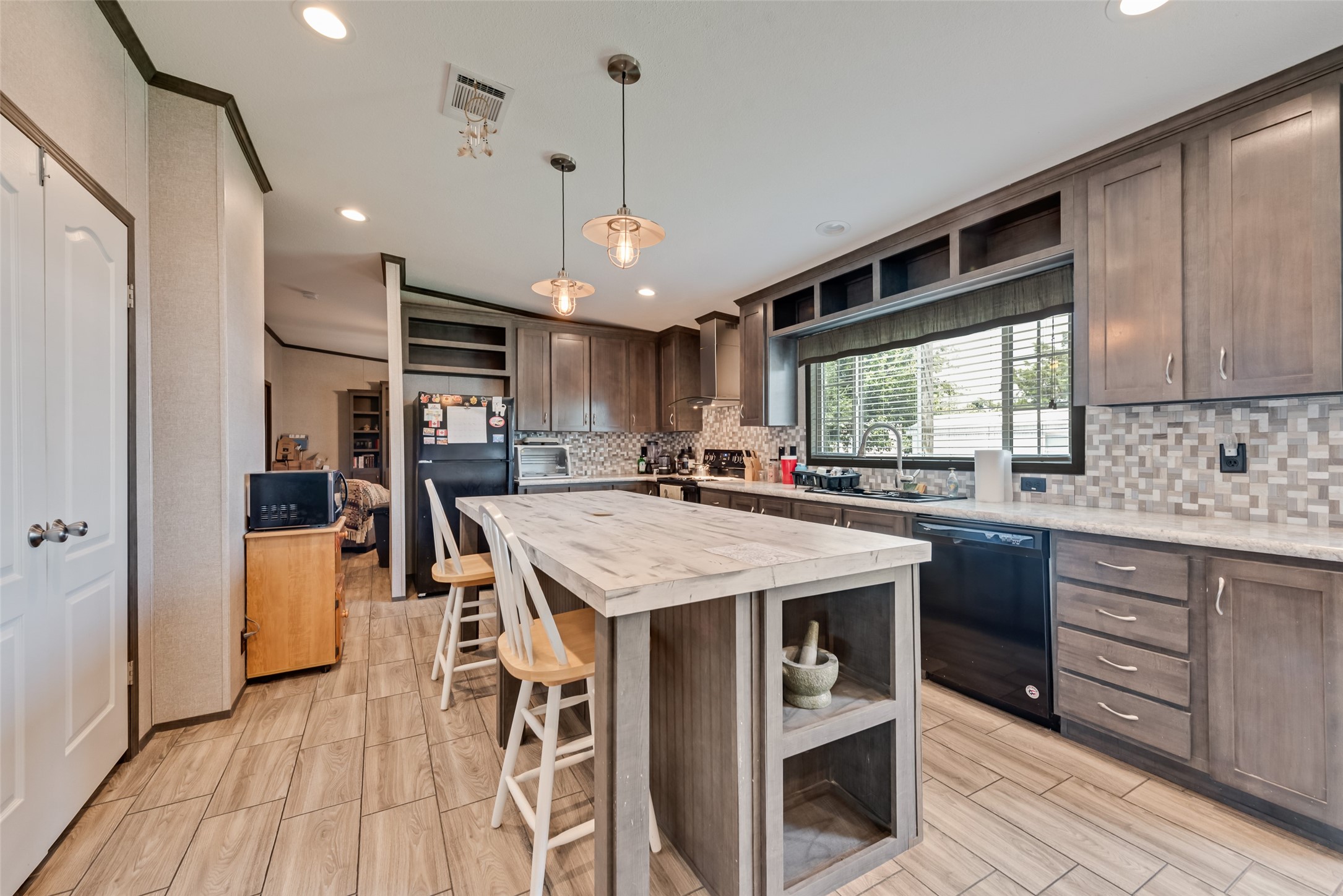 1820 Pelican E Pelican Bay TX 76020