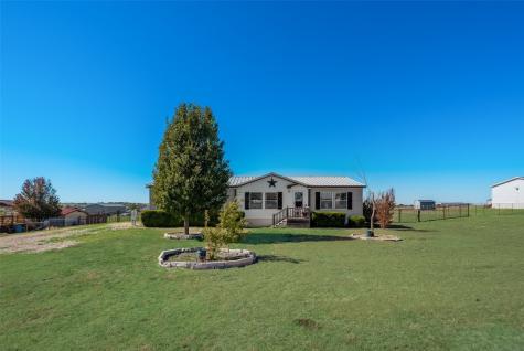 9205 Idaho Street Joshua TX 76058