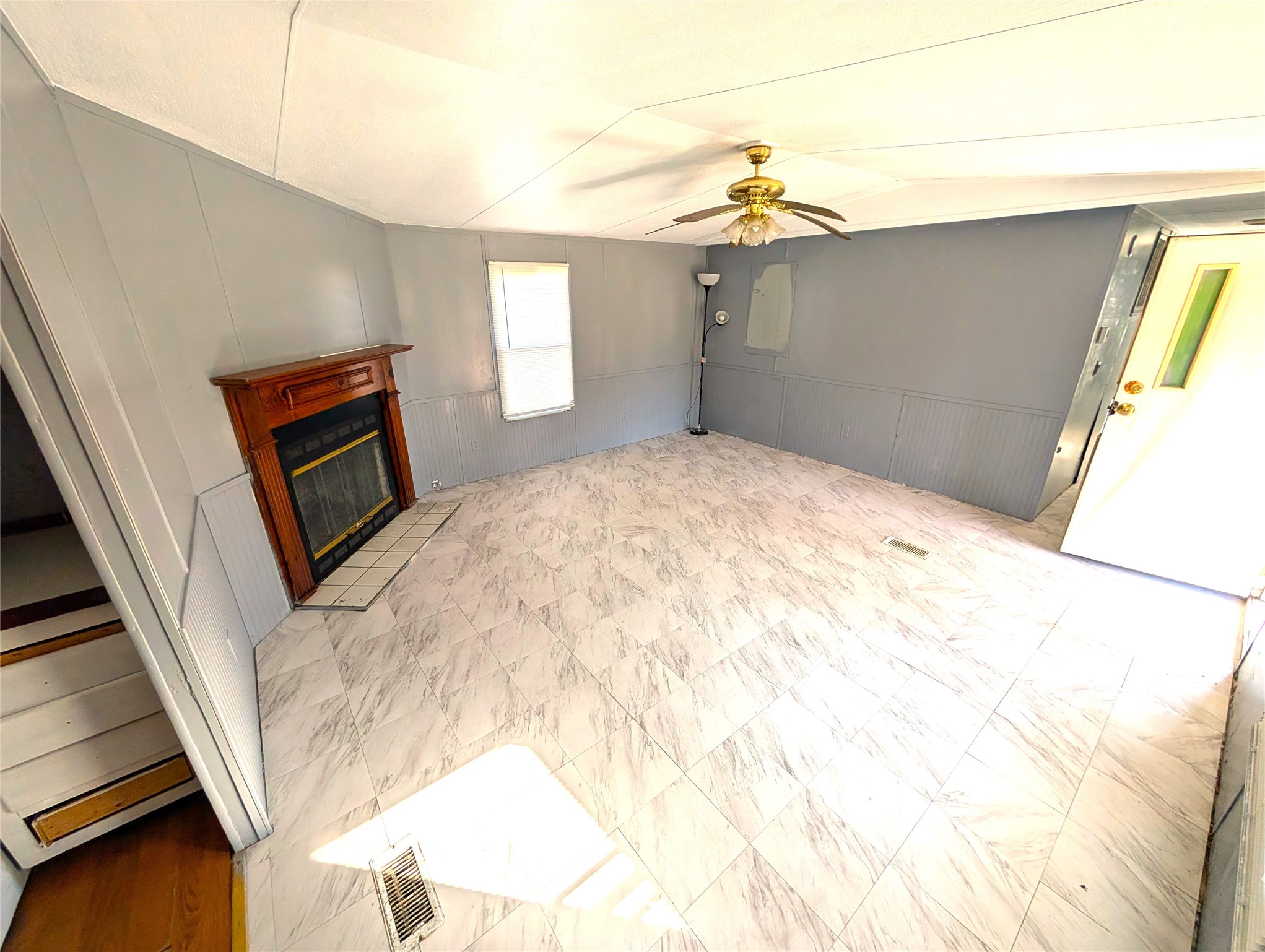 425 State Highway 34 SW Italy TX 76651