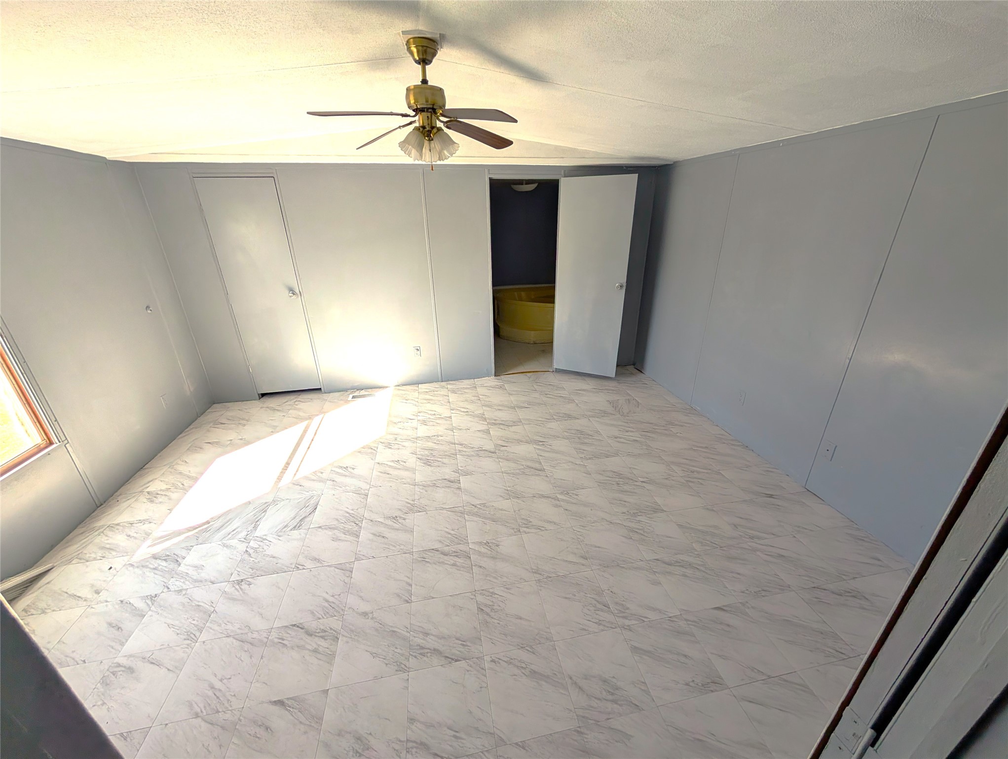425 State Highway 34 SW Italy TX 76651
