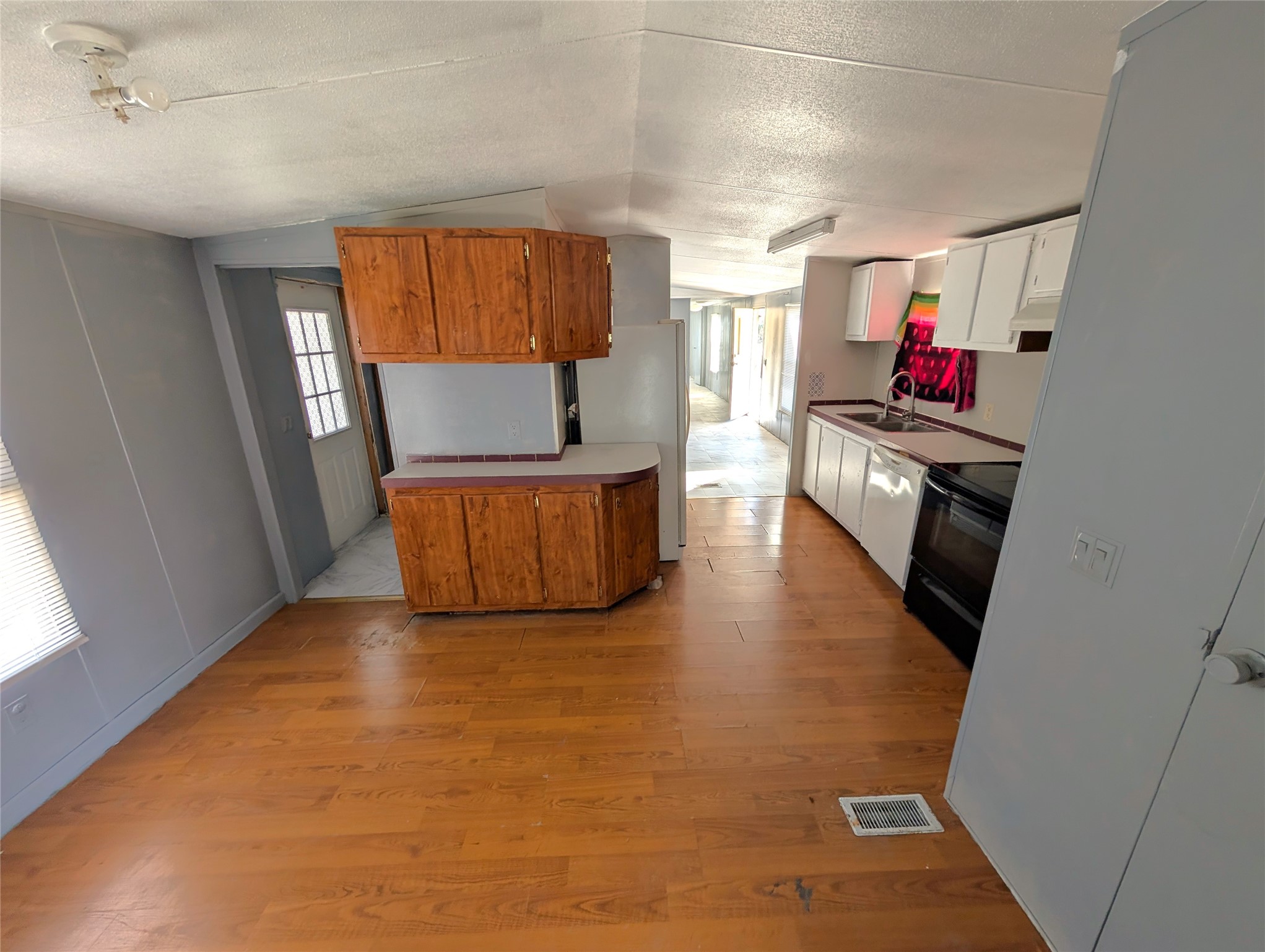 425 State Highway 34 SW Italy TX 76651
