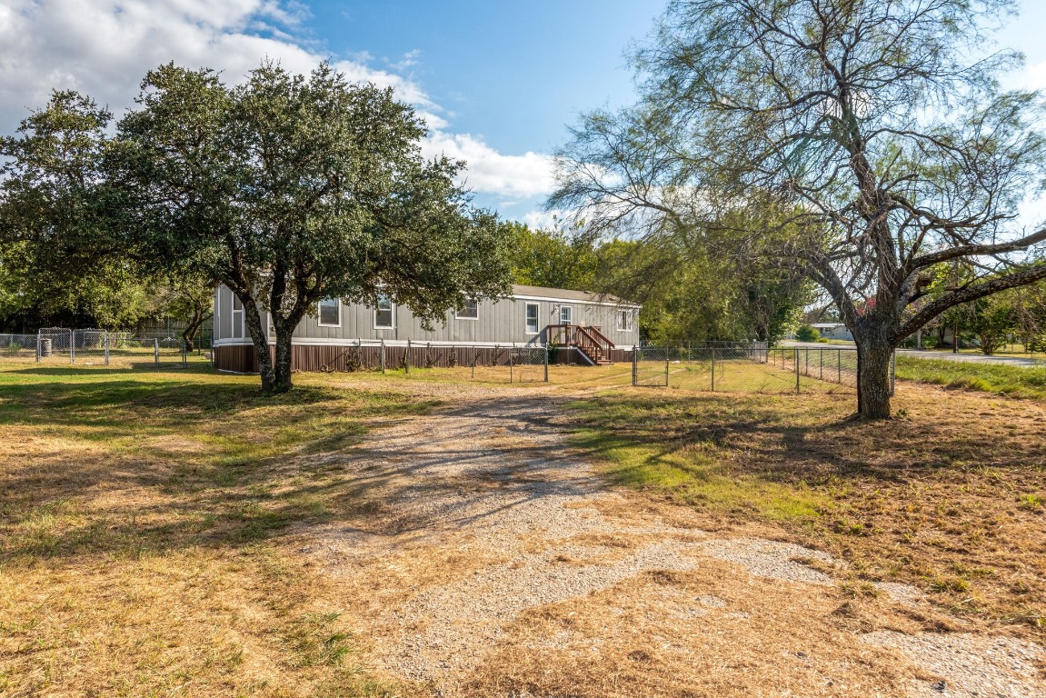 11513 White Leaf Court E Fort Worth TX 76135