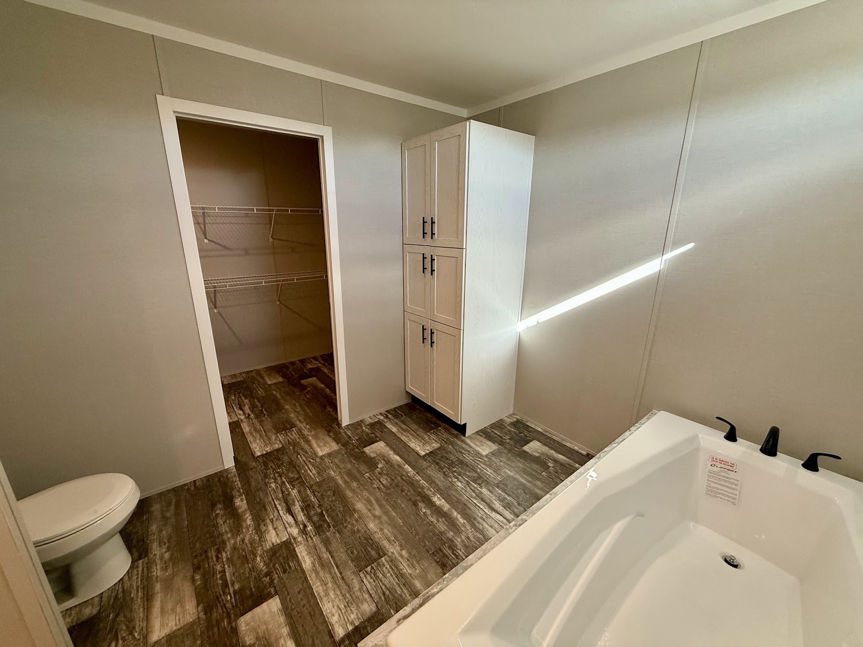 215 Salt Grass Circle Poolville TX 76487