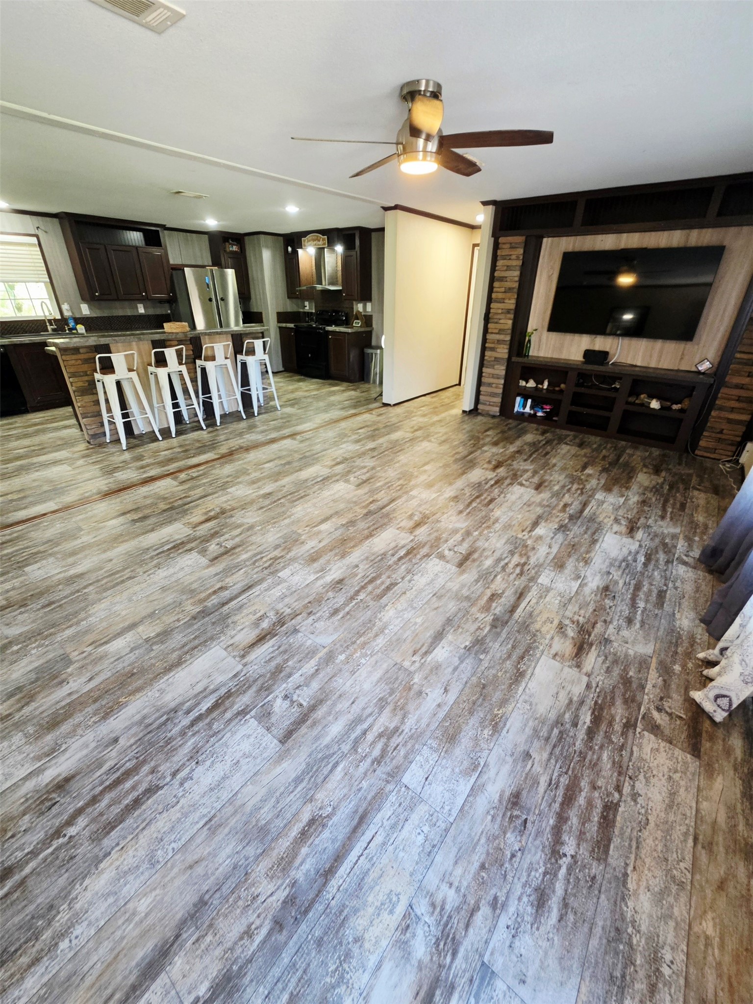 4193 Broken Bow Lone Oak TX 75453