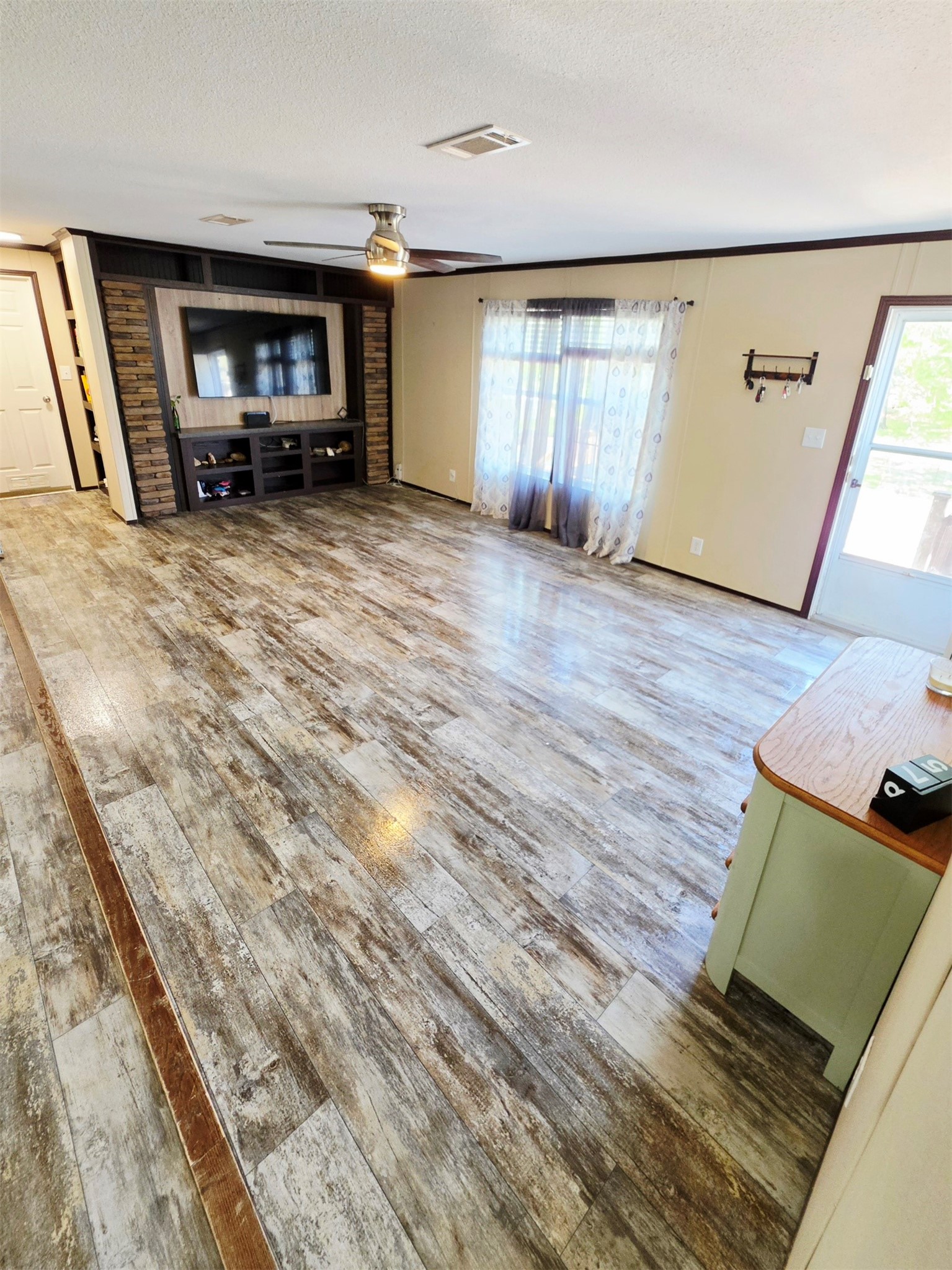 4193 Broken Bow Lone Oak TX 75453