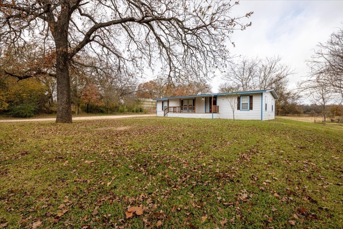 4745 County Road 1100 Grandview TX 76050