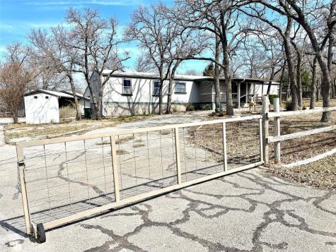 108 Santa Fe Trail Nocona TX 76255