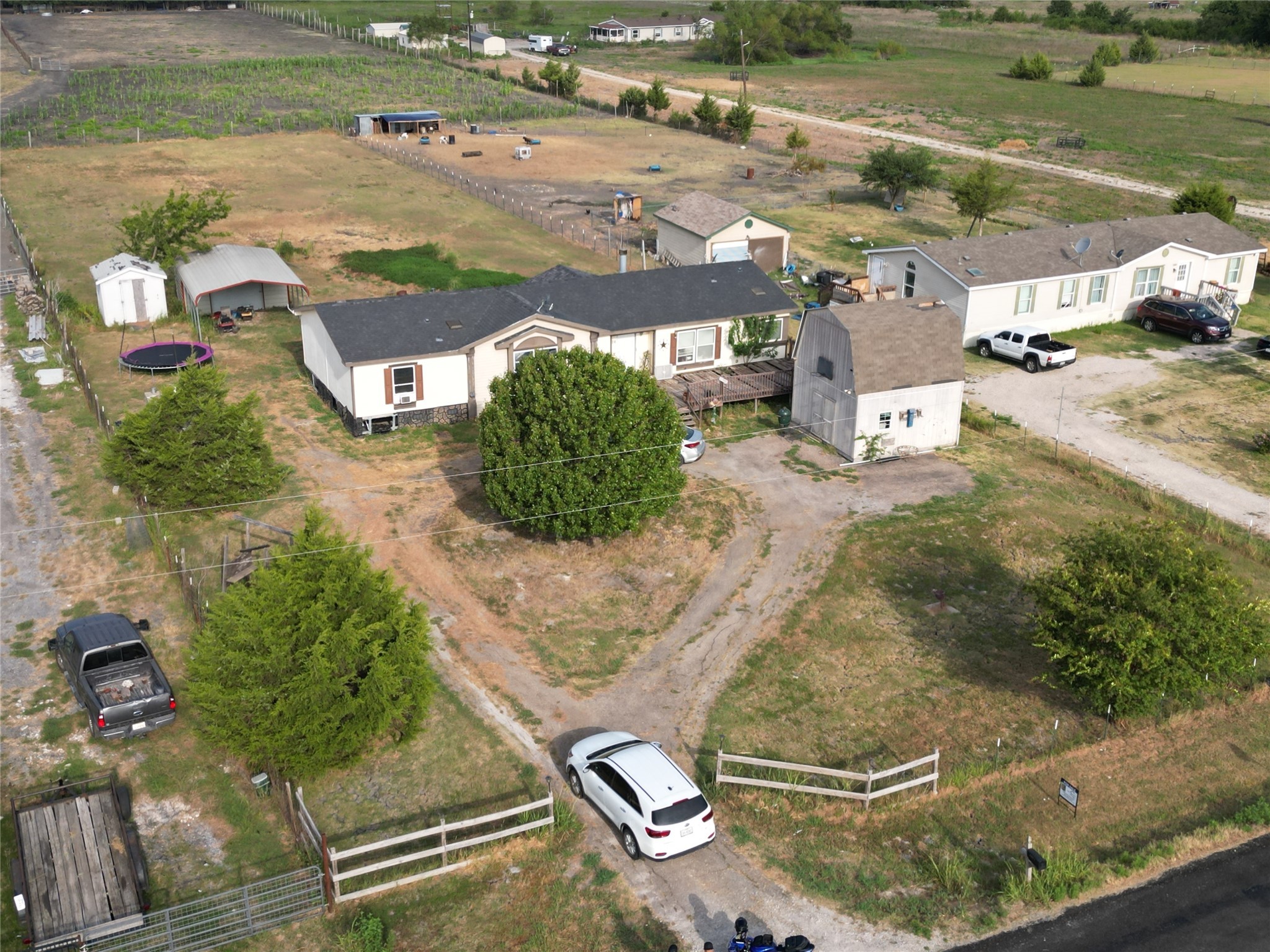 1576 County Road 697 Farmersville TX 75442