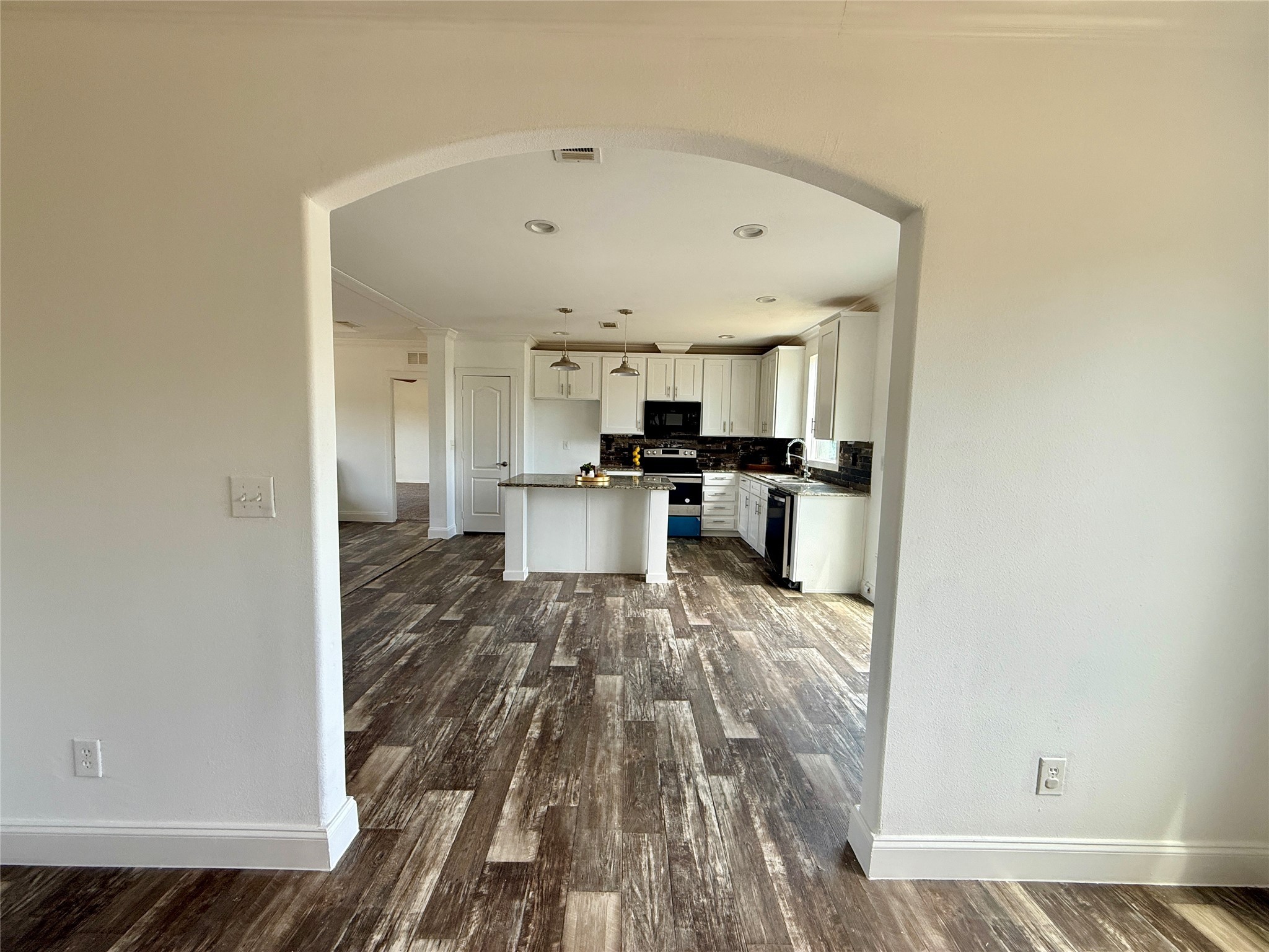 12918 Cleburne Highway Cresson TX 76035