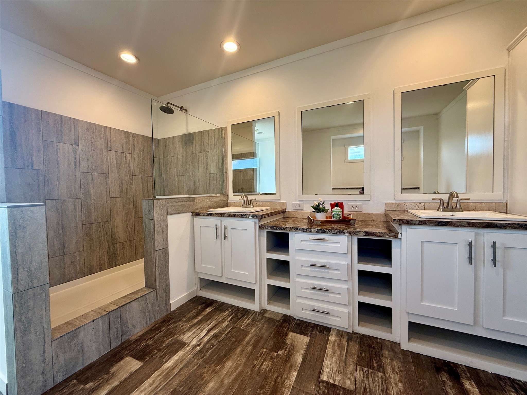 12918 Cleburne Highway Cresson TX 76035