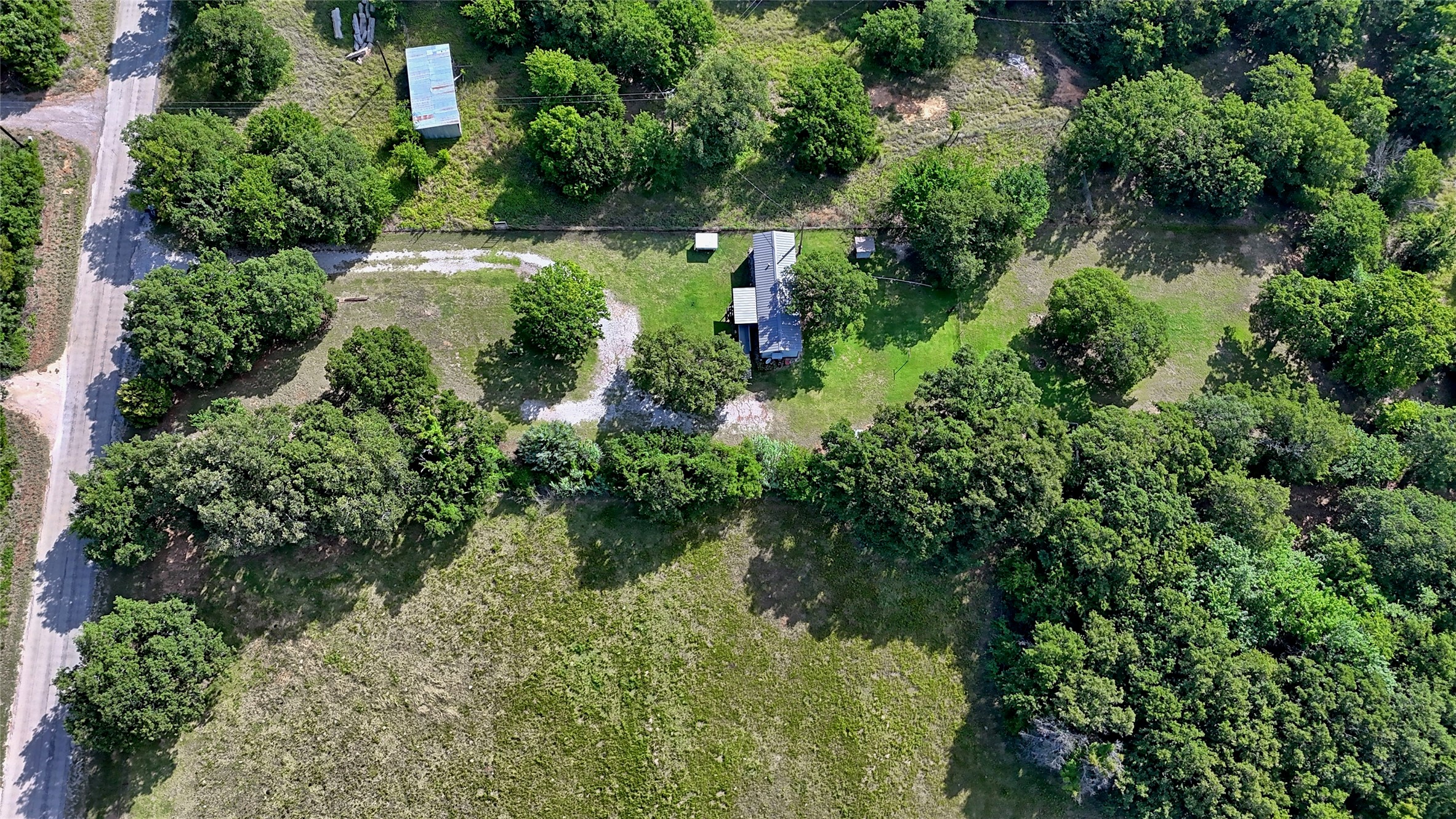 864 Upper Montague Road Bowie TX 76230