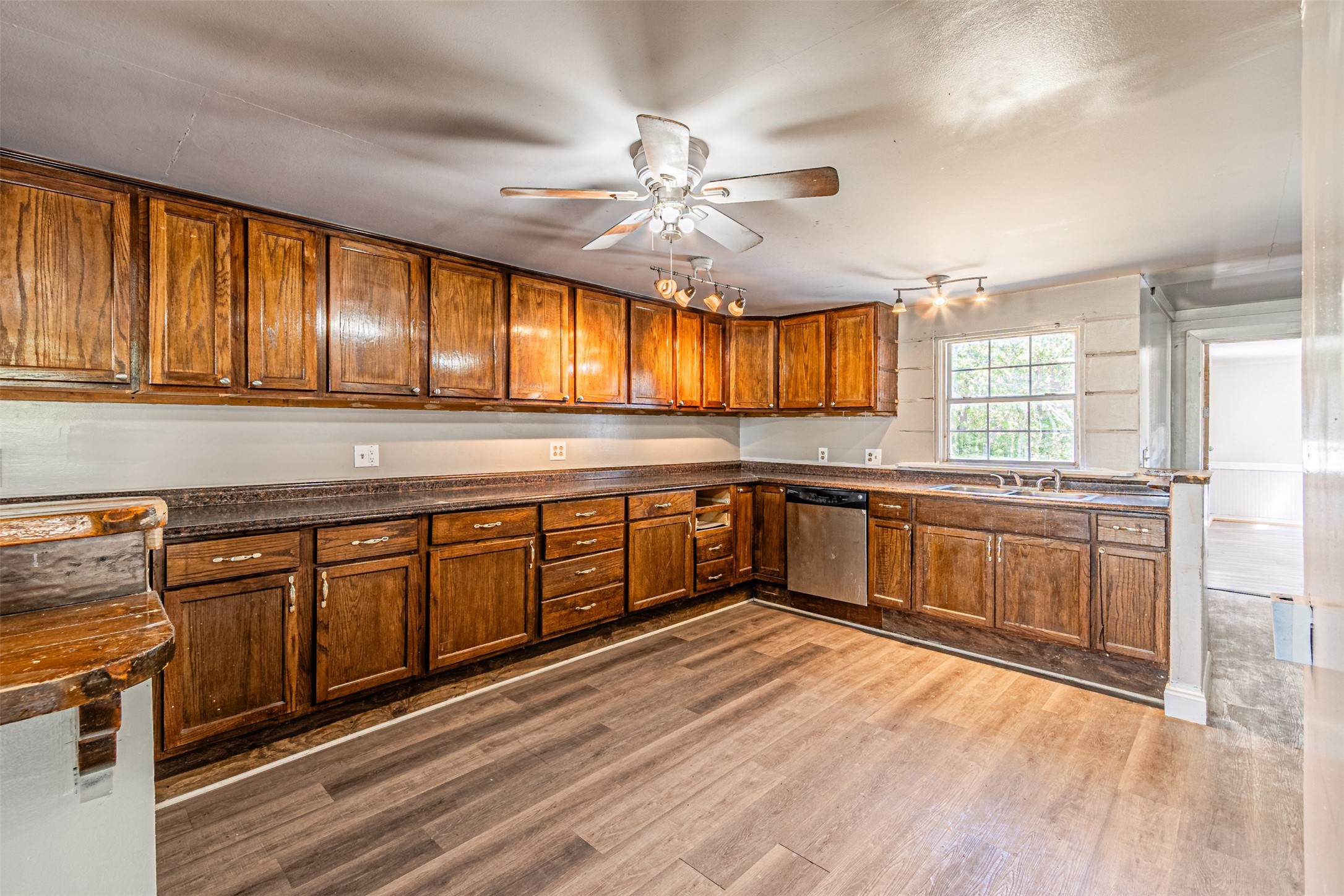 17381 Gaffield Road Justin TX 76247