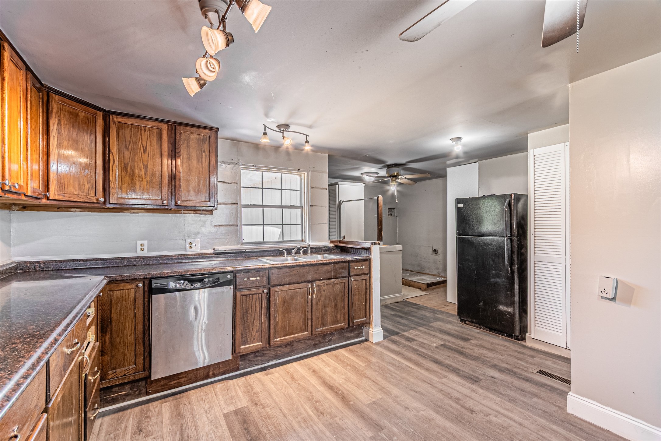 17381 Gaffield Road Justin TX 76247