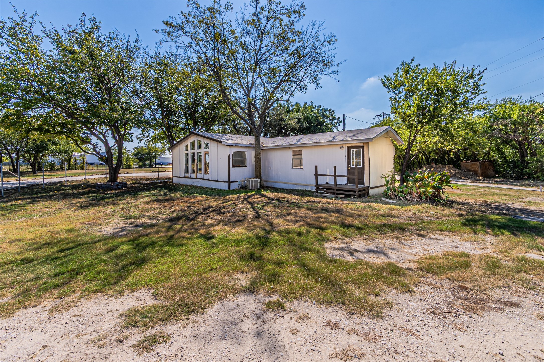17381 Gaffield Road Justin TX 76247