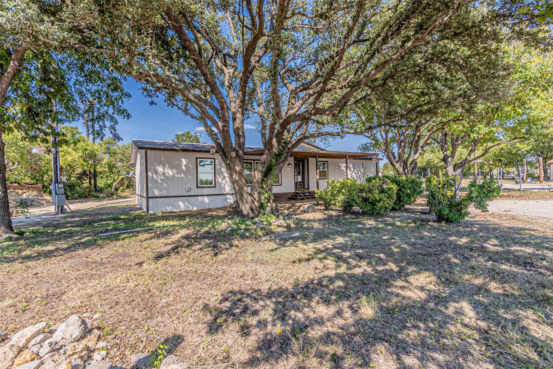 17381 Gaffield Road Justin TX 76247