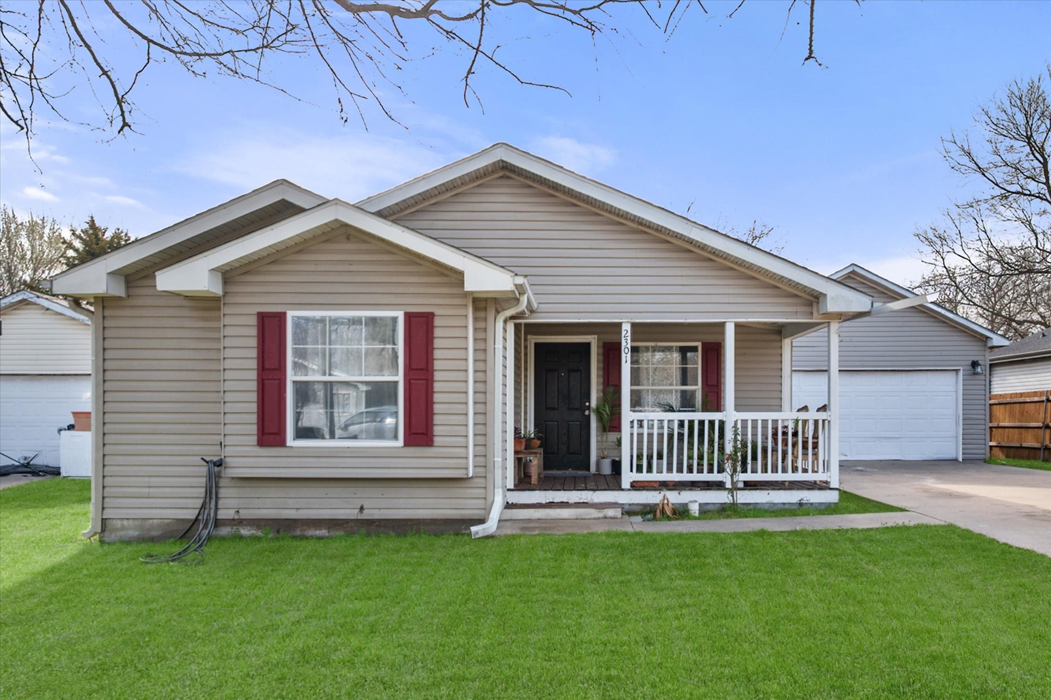 2301 W 13th Avenue Corsicana TX 75110